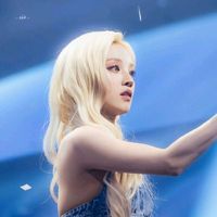 Today’s hot picks from the 자유게시판 community