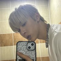 user_profile
