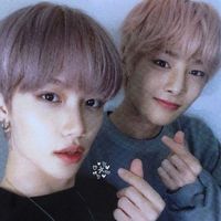 K-POP posts beloved by 필릭스 (Stray Kids) fans